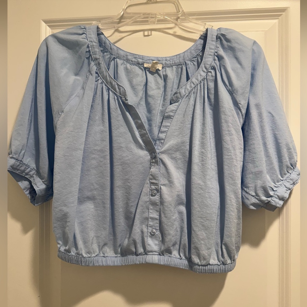 Aerie cropped shirt
